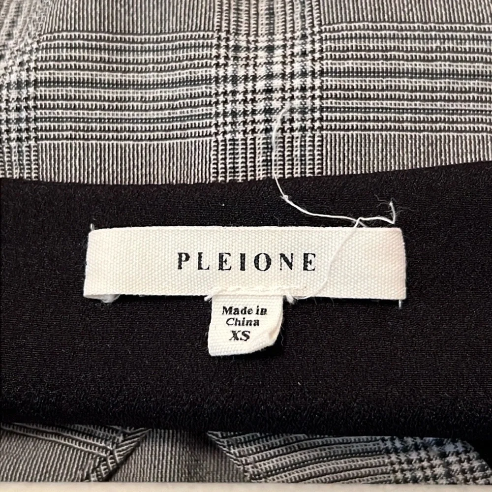 Pleione Gray Glen Plaid Dress XS - Picture 10 of 12